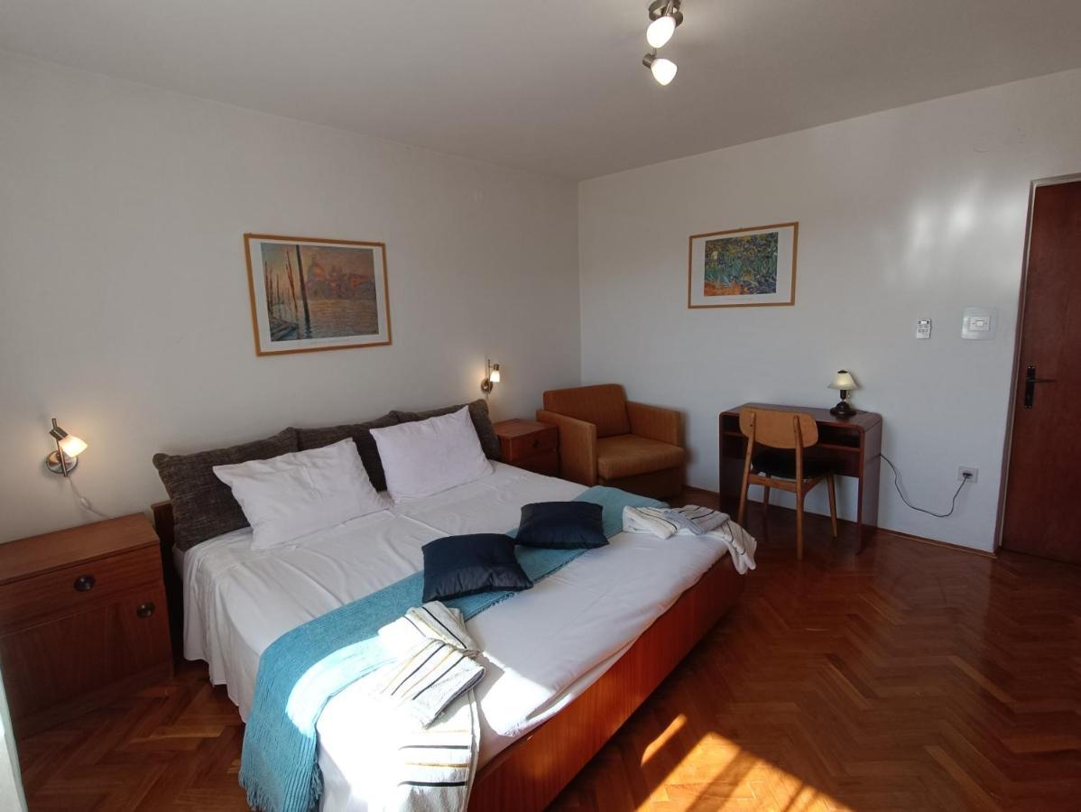 Rooms Rita Đảo Đảo Cres Ngoại thất bức ảnh
