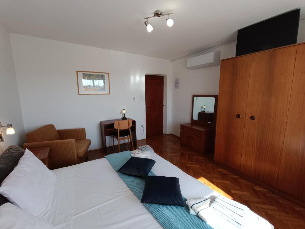 Rooms Rita Đảo Đảo Cres Ngoại thất bức ảnh
